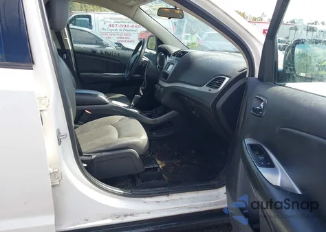 2015 Dodge Journey Sxt z USA, uszkodzony, nr VIN 3C4PDCBB9FT707614